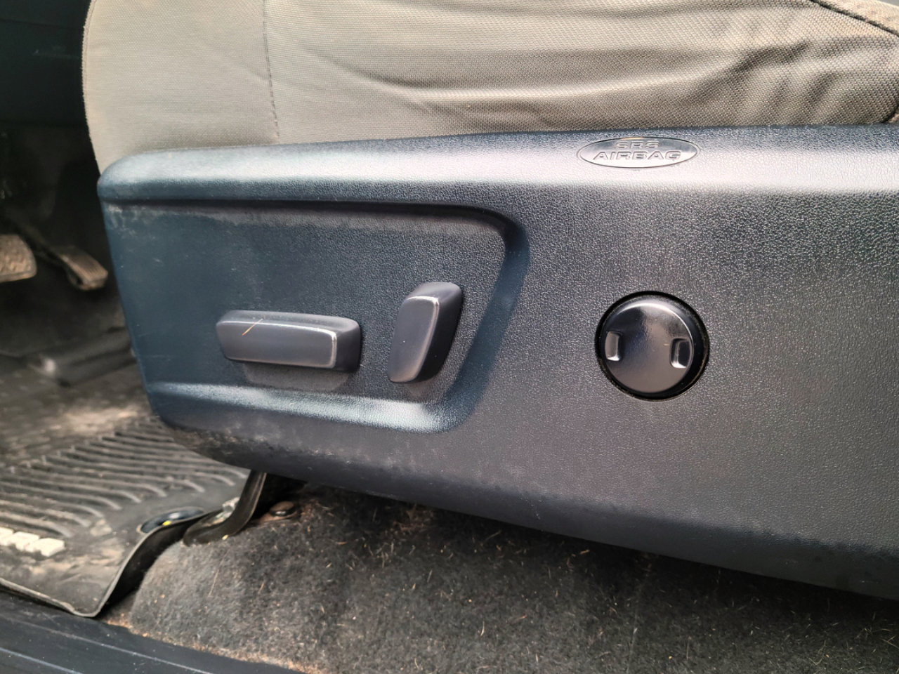 Used 2017 Toyota Tundra SR5 image 15