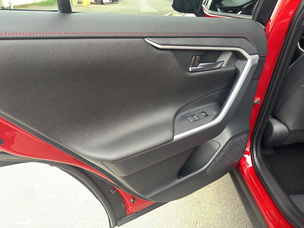 Used 2025 Toyota RAV4 XSE w/ Weather Package image 10