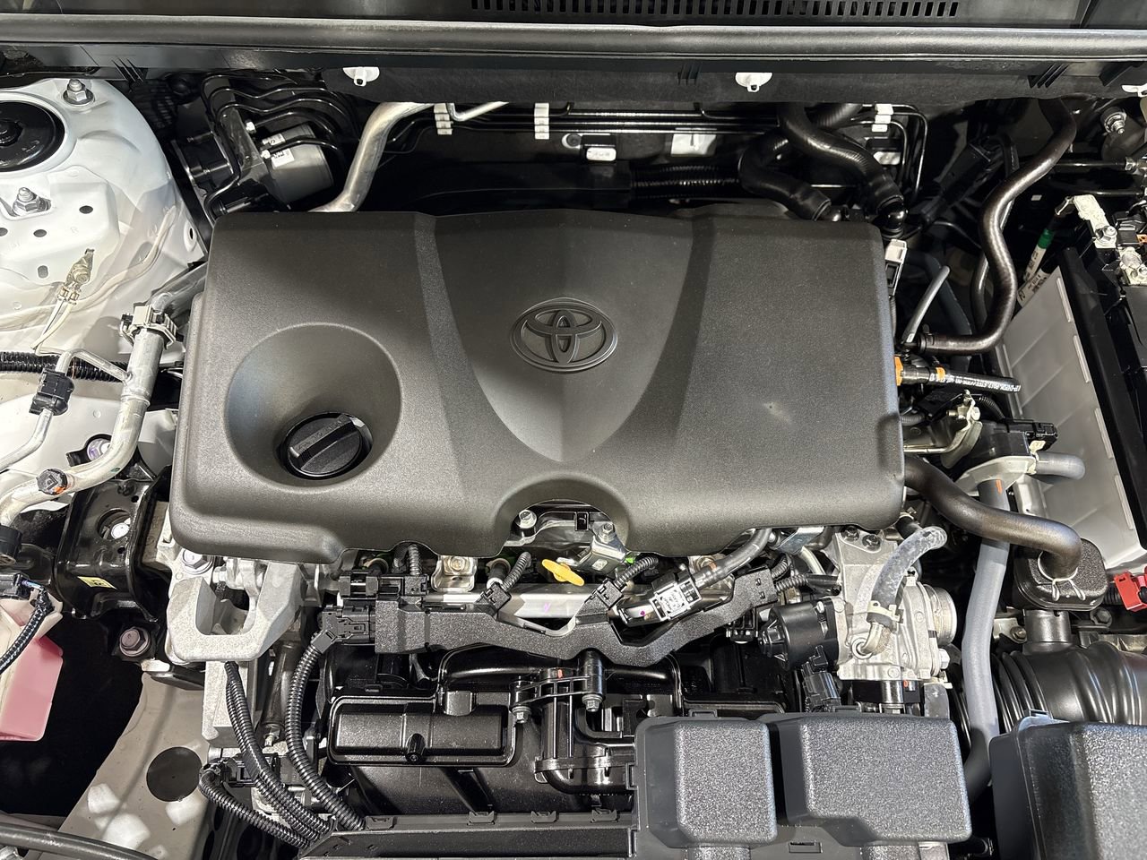 Used 2025 Toyota RAV4 LE FWD image 26