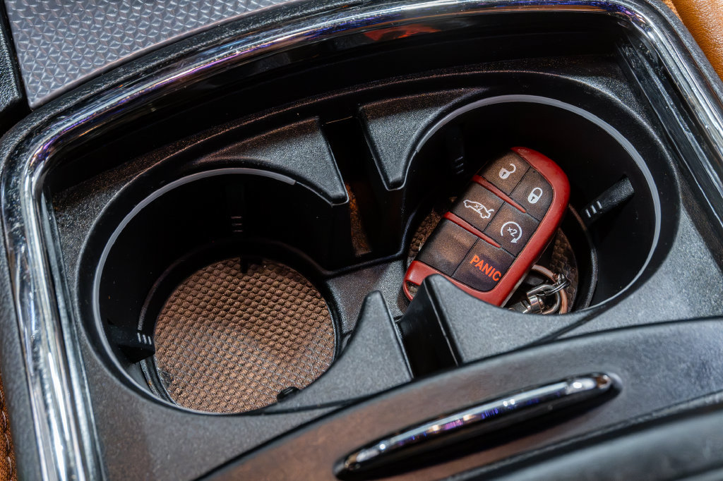 Used 2022 Dodge Charger SRT Hellcat w/ Navigation & Travel Group RWD image 23
