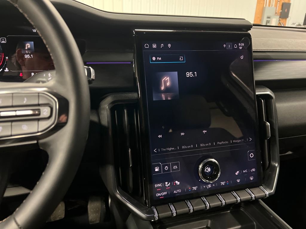 Certified 2025 GMC Acadia AT4 image 23