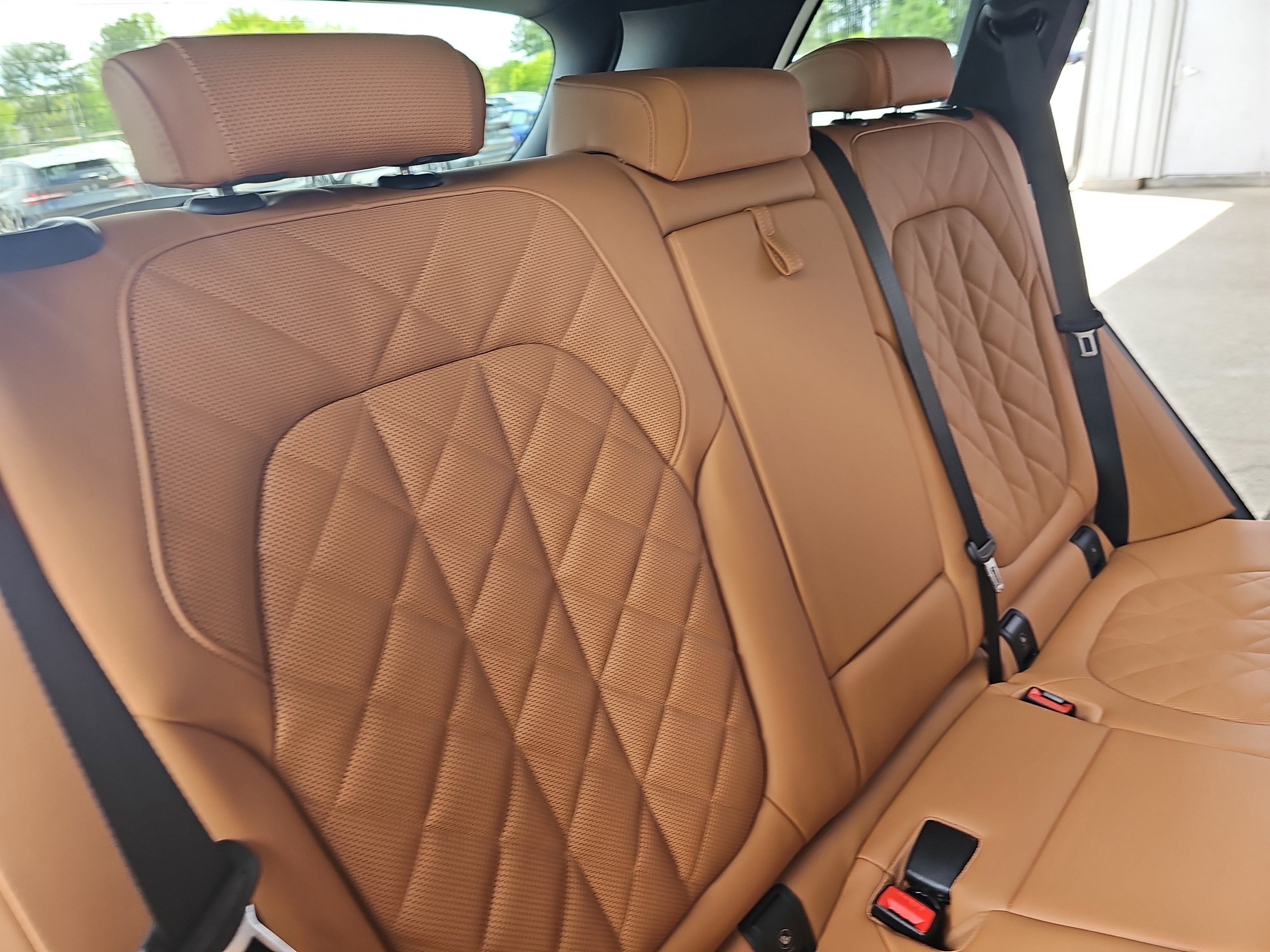 New 2026 BMW X5 xDrive40i w/ Premium Package AWD/4WD image 12