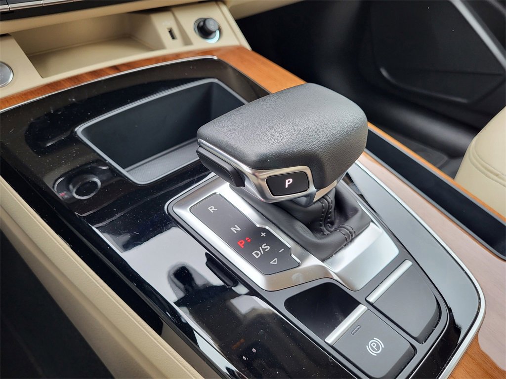 Certified 2023 Audi Q5 2.0T Premium w/ Convenience Package image 23