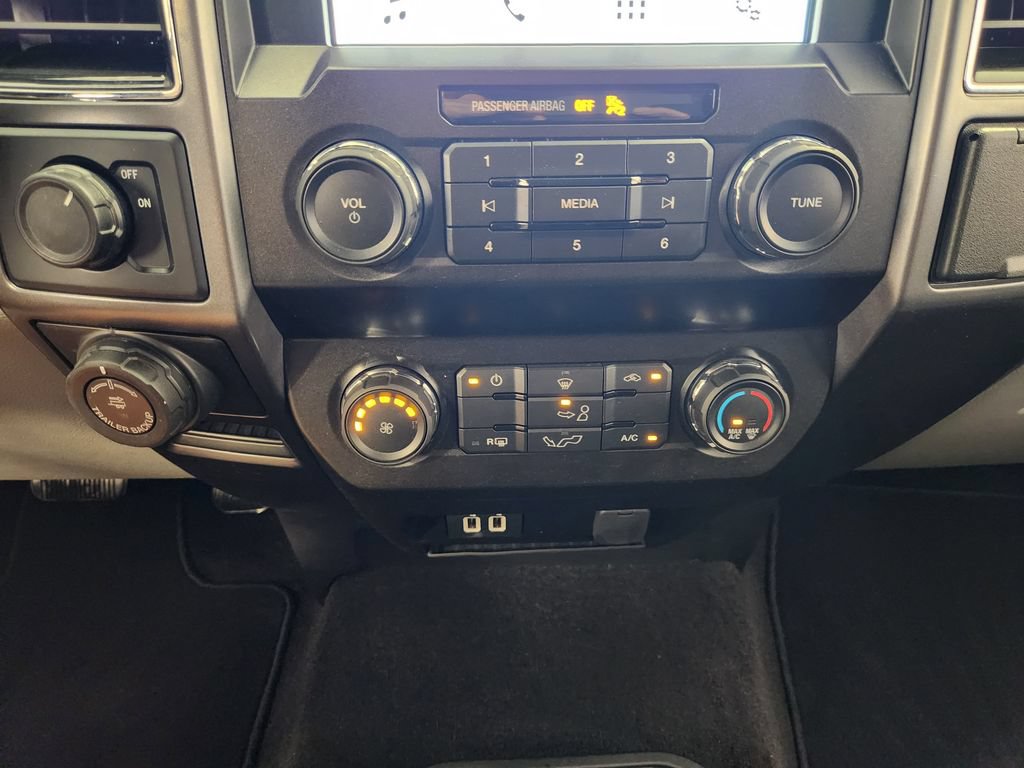 Used 2019 Ford F150 XLT w/ Equipment Group 301A Mid RWD image 18