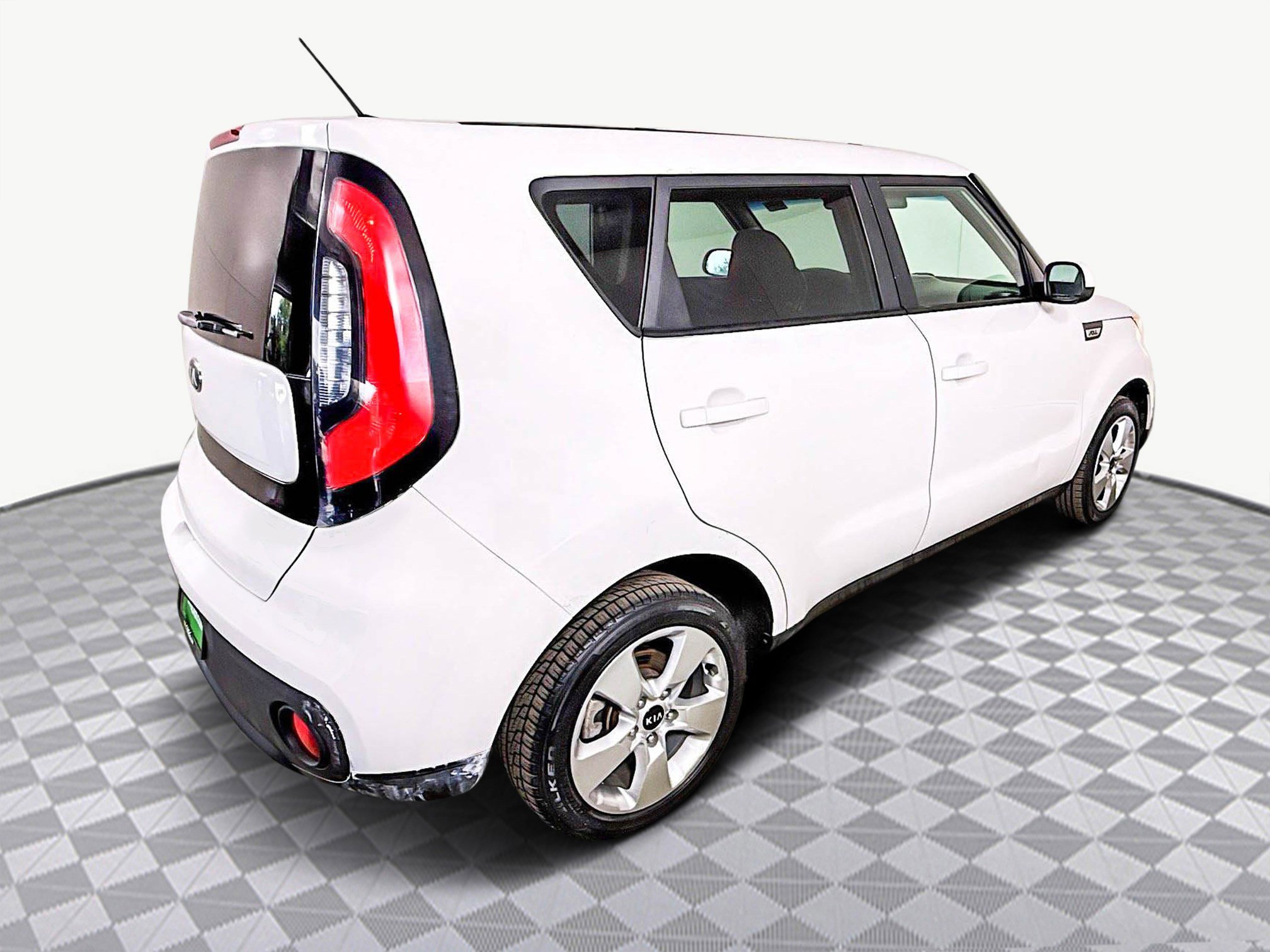 Used 2018 Kia Soul image 8