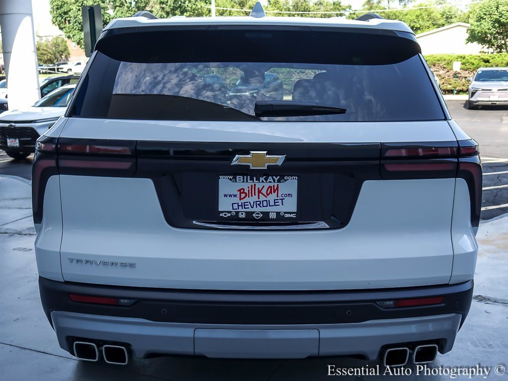 New 2026 Chevrolet Traverse LT w/ Driver Confidence Package image 7