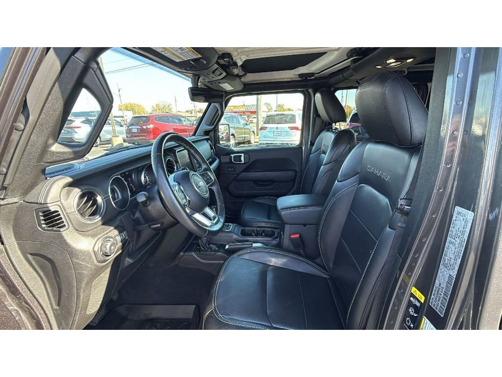 Used 2021 Jeep Wrangler Unlimited Sahara image 25