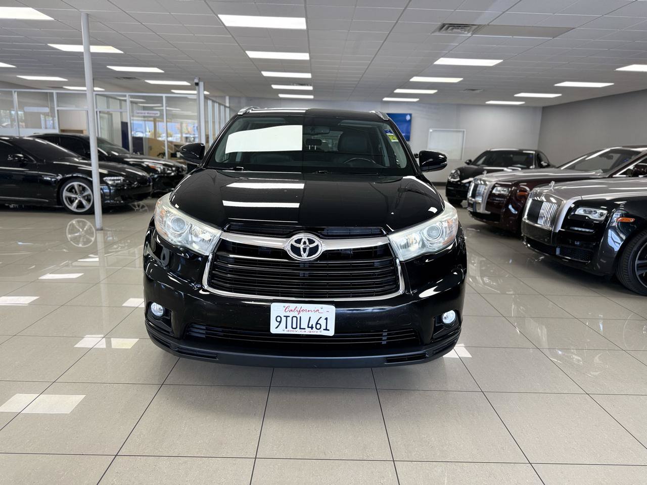 Used 2016 Toyota Highlander XLE AWD/4WD image 4