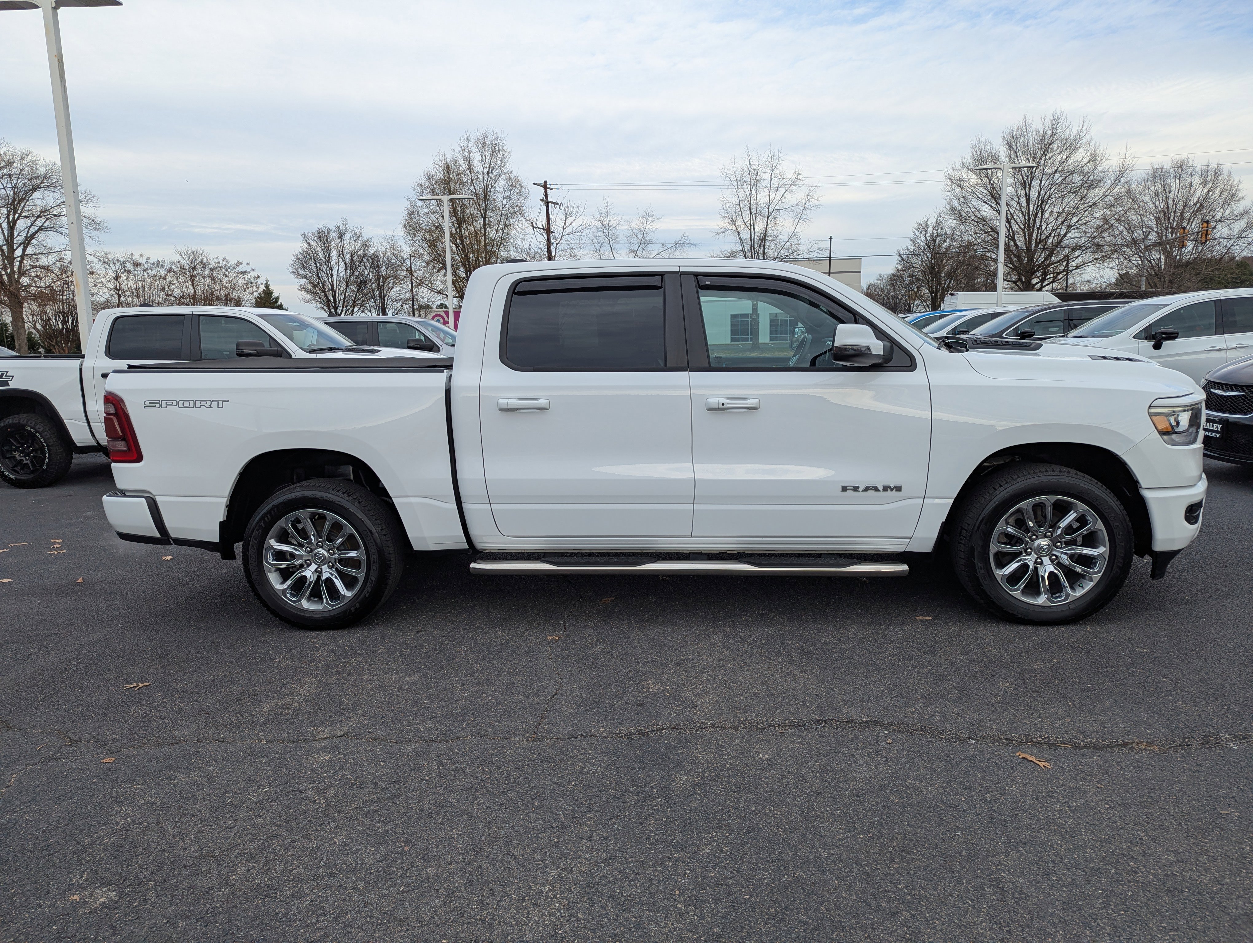 Used 2023 RAM 1500 Laramie image 9
