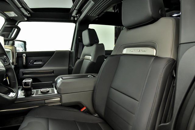 New 2025 GMC Hummer EV 3X image 8