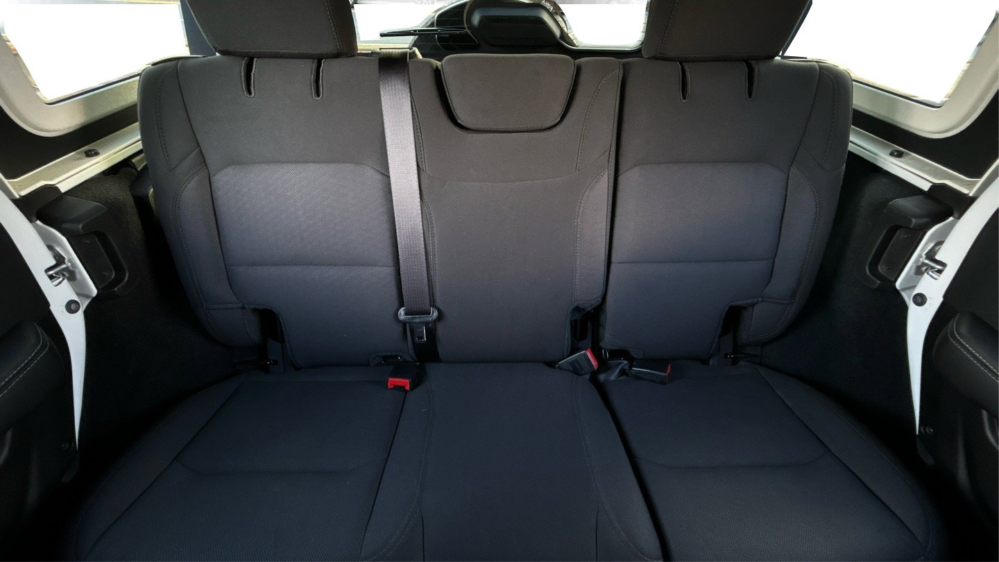 Used 2022 Jeep Wrangler Unlimited Sahara image 23