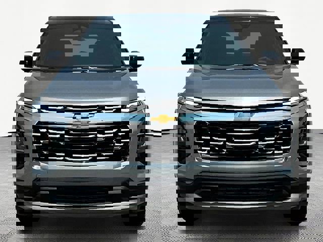 New 2026 Chevrolet Equinox LT image 2