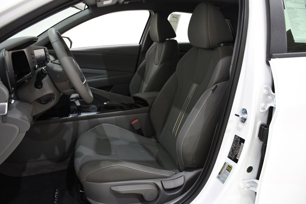 New 2026 Hyundai Elantra Sport image 22