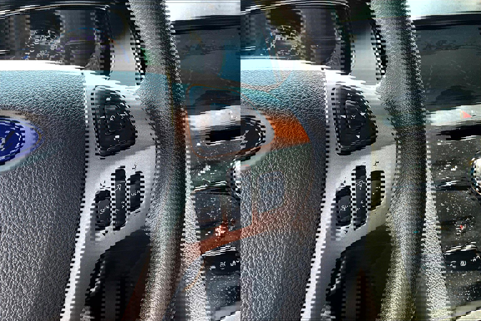 Used 2018 Ford Taurus SEL w/ Equipment Group 201A image 23