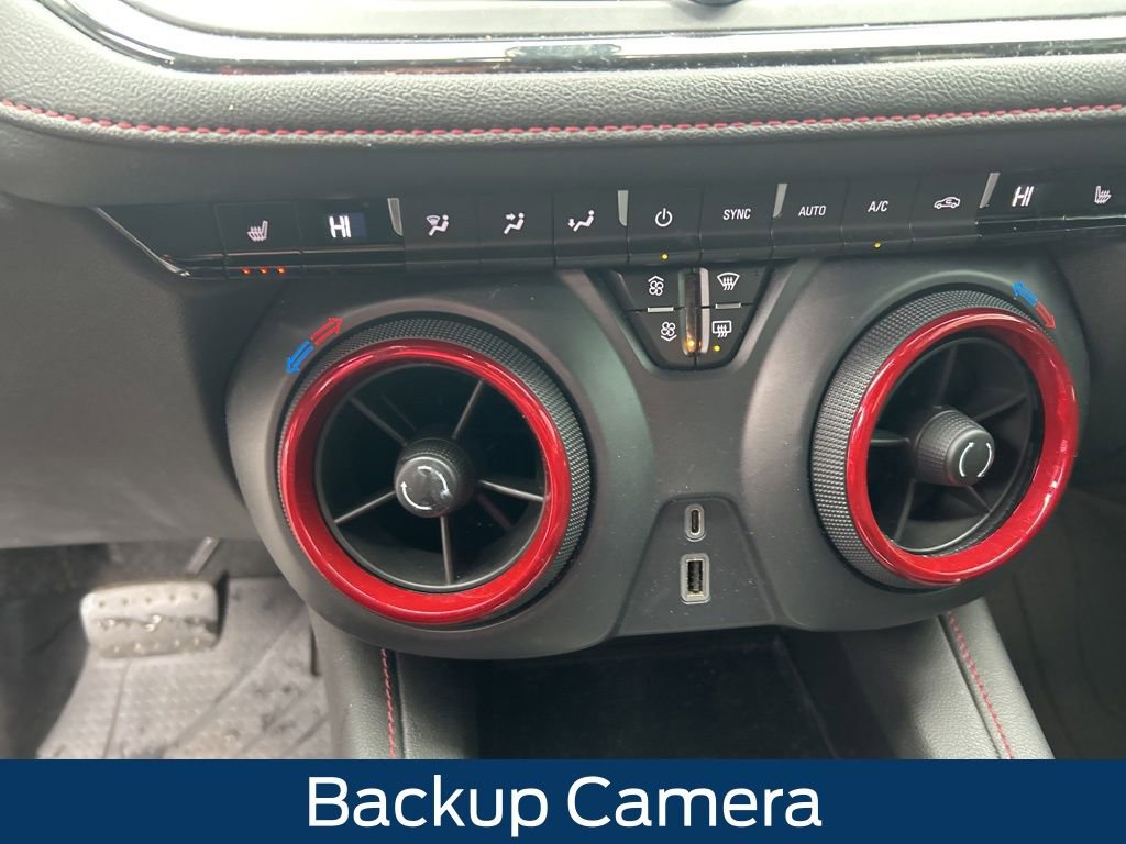 Certified 2020 Chevrolet Blazer RS w/ LPO, Floor Liner Package image 17