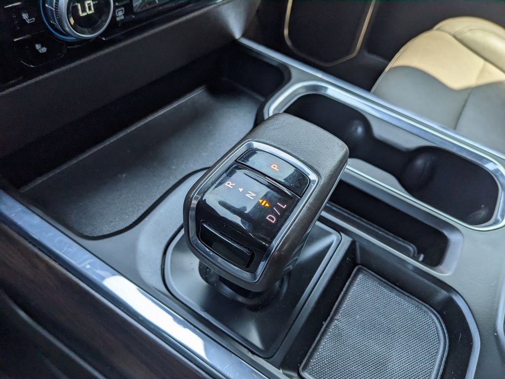 Used 2022 GMC Sierra 1500 SLT w/ SLT Convenience Package AWD/4WD image 39