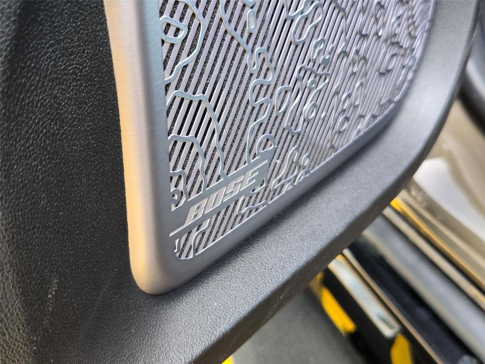 Used 2024 GMC Hummer EV 2X w/ LPO, Illumination Package image 27