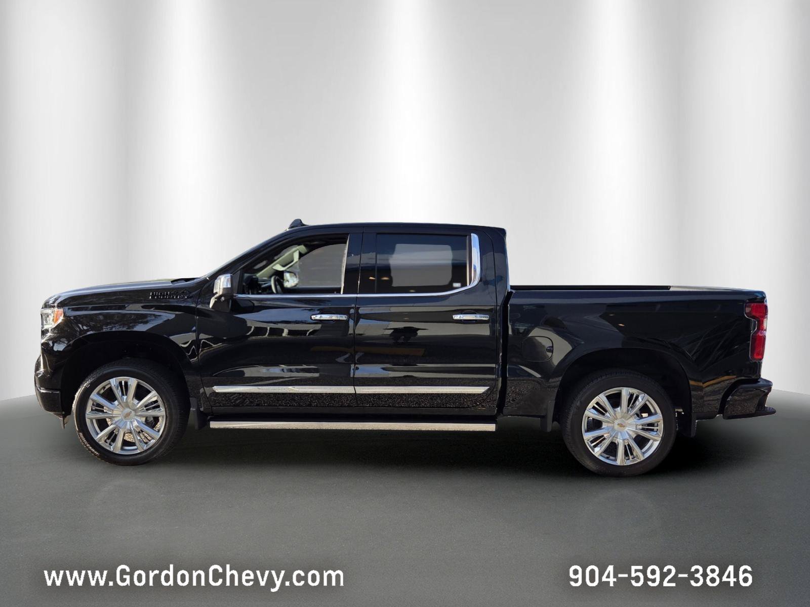 New 2026 Chevrolet Silverado 1500 High Country AWD/4WD image 2