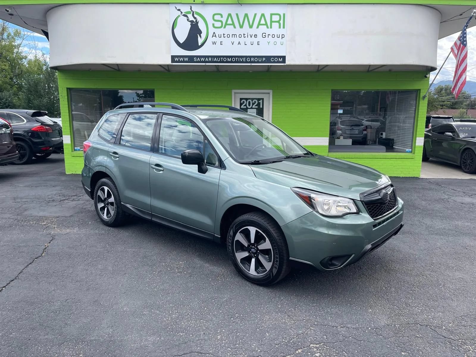 Used 2017 Subaru Forester 2.5i w/ Alloy Wheel Package
