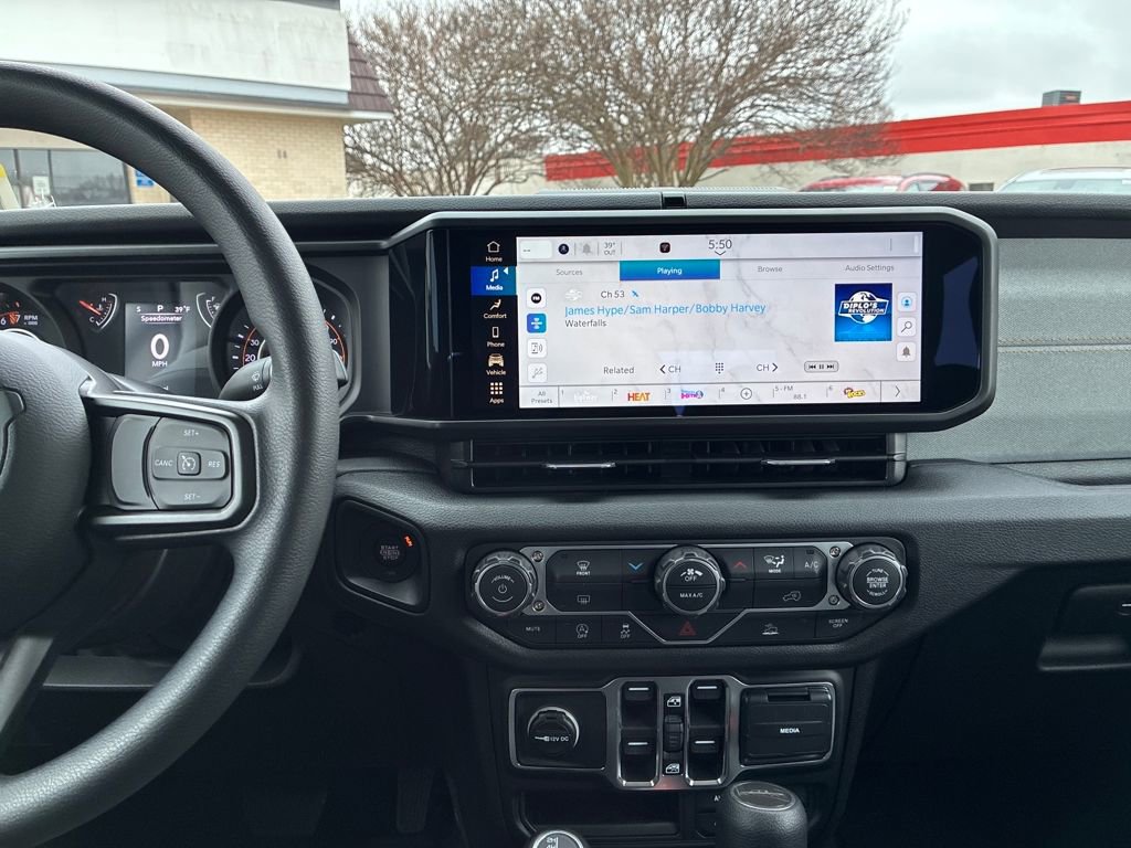 New 2026 Jeep Gladiator Sport image 18