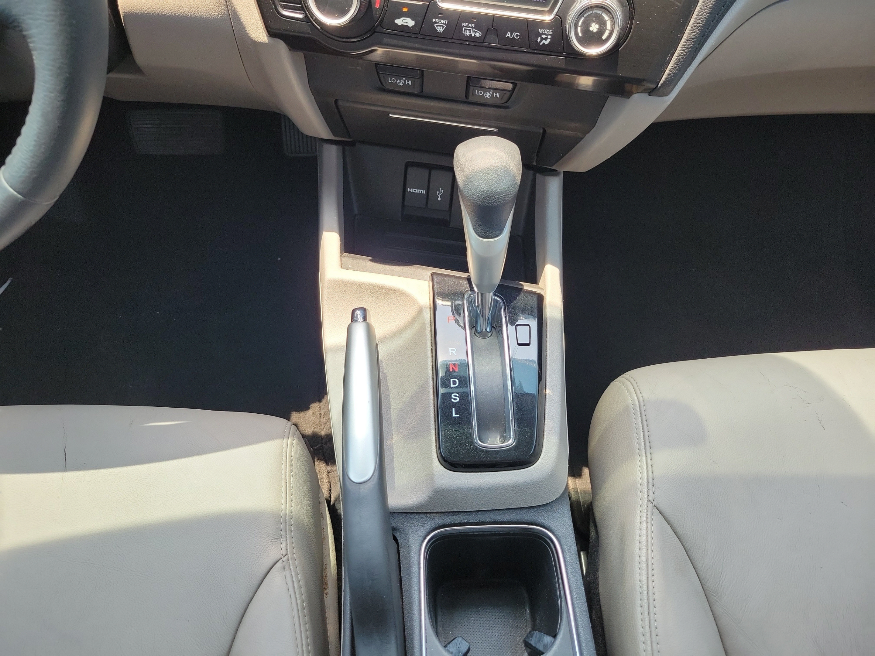 Used 2015 Honda Civic EX-L image 16