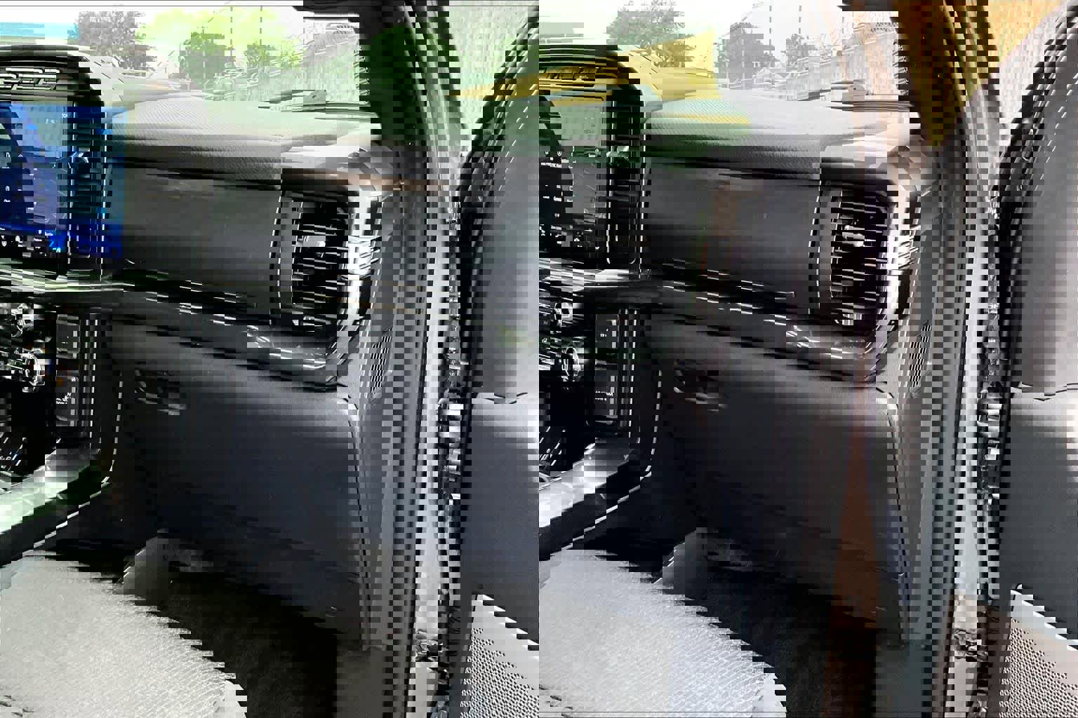 Used 2021 Ford F150 XLT w/ Equipment Group 302A High AWD/4WD image 19