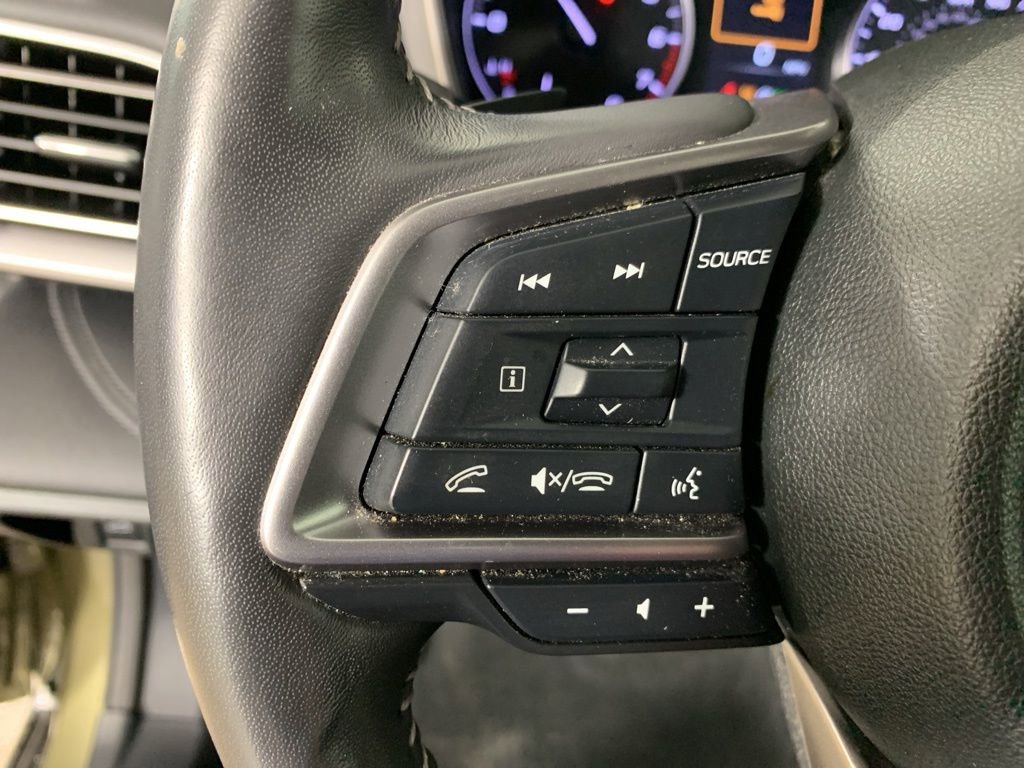 Used 2023 Subaru Outback Touring AWD/4WD image 21