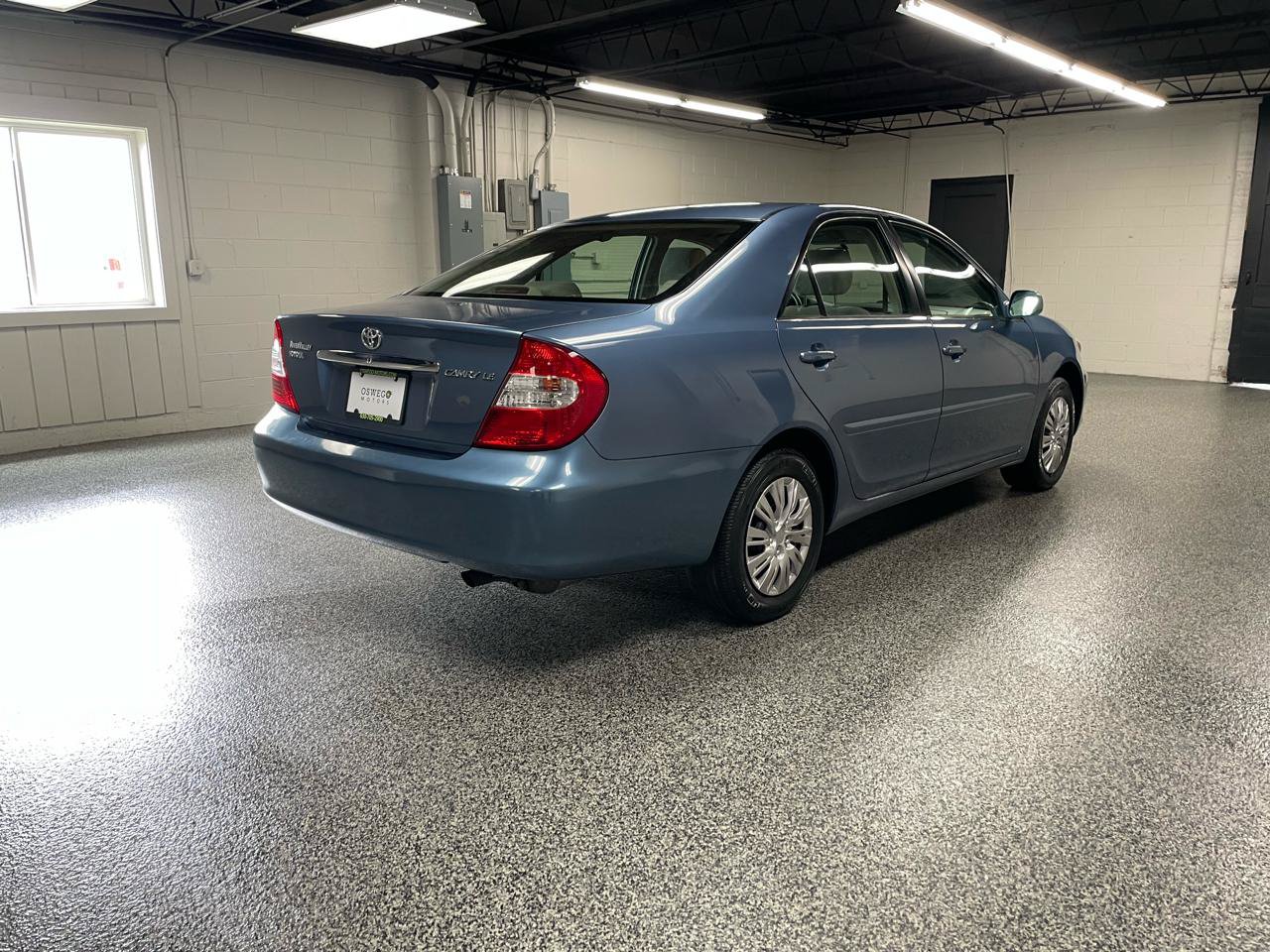 Used 2004 Toyota Camry LE FWD image 6