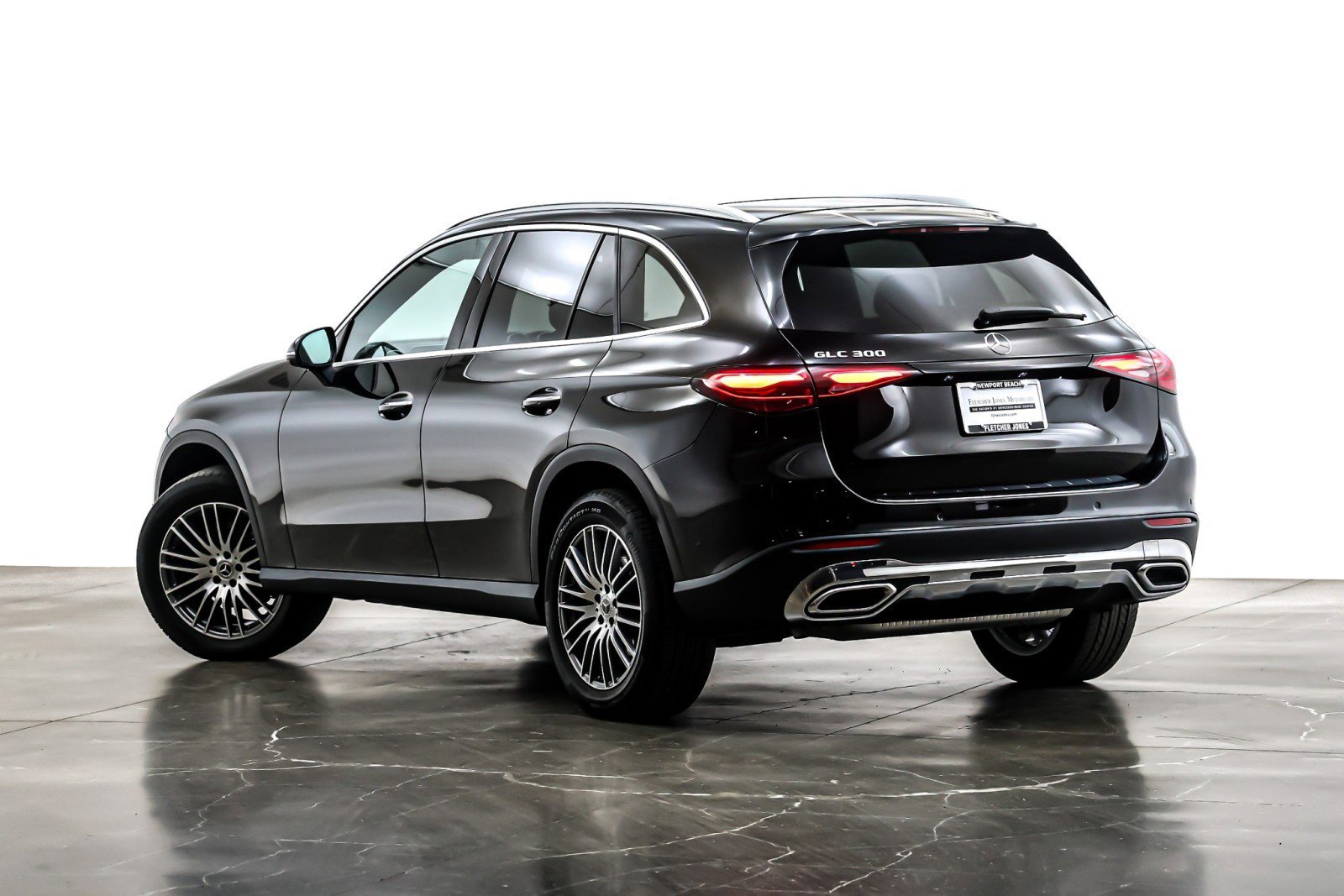 Used 2024 Mercedes-Benz GLC 300 image 13