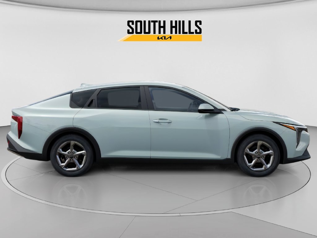 New 2027 Kia K4 FWD image 7