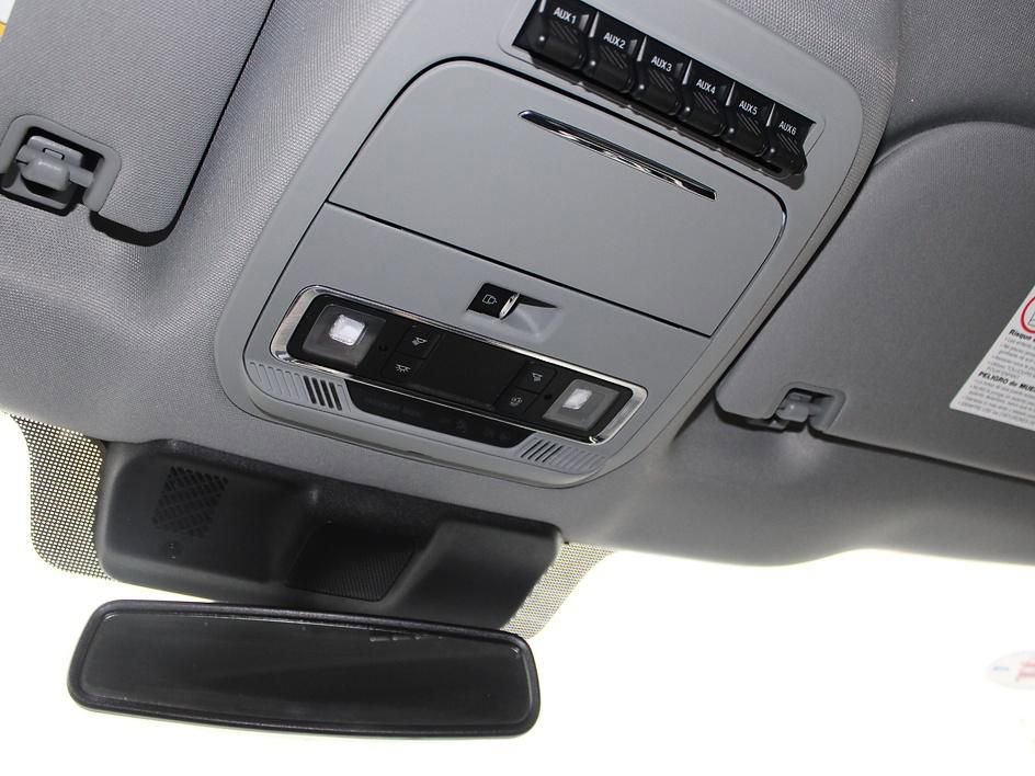 Used 2023 Ford F350 Lariat w/ FX4 Off-Road Package image 27