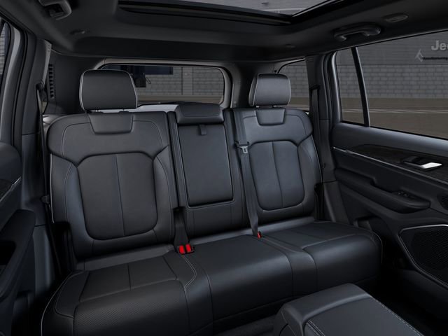 New 2026 Jeep Grand Cherokee Limited image 15