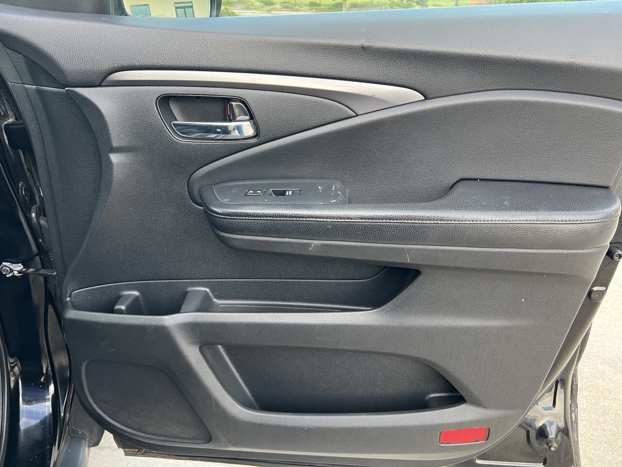 Used 2016 Honda Pilot EX-L image 16