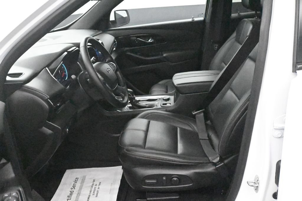 Certified 2023 Chevrolet Traverse RS w/ LPO, Floor Liner Package AWD/4WD image 10