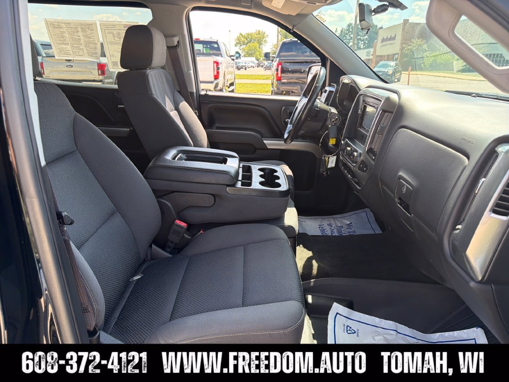 Used 2017 Chevrolet Silverado 1500 LT w/ All Star Edition AWD/4WD image 35