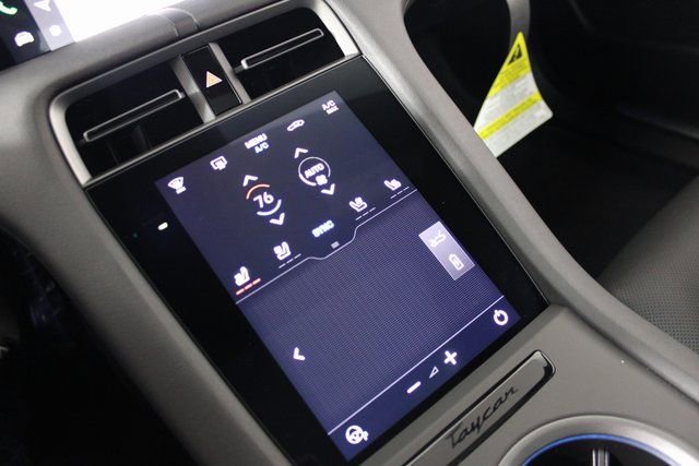 New 2025 Porsche Taycan image 17