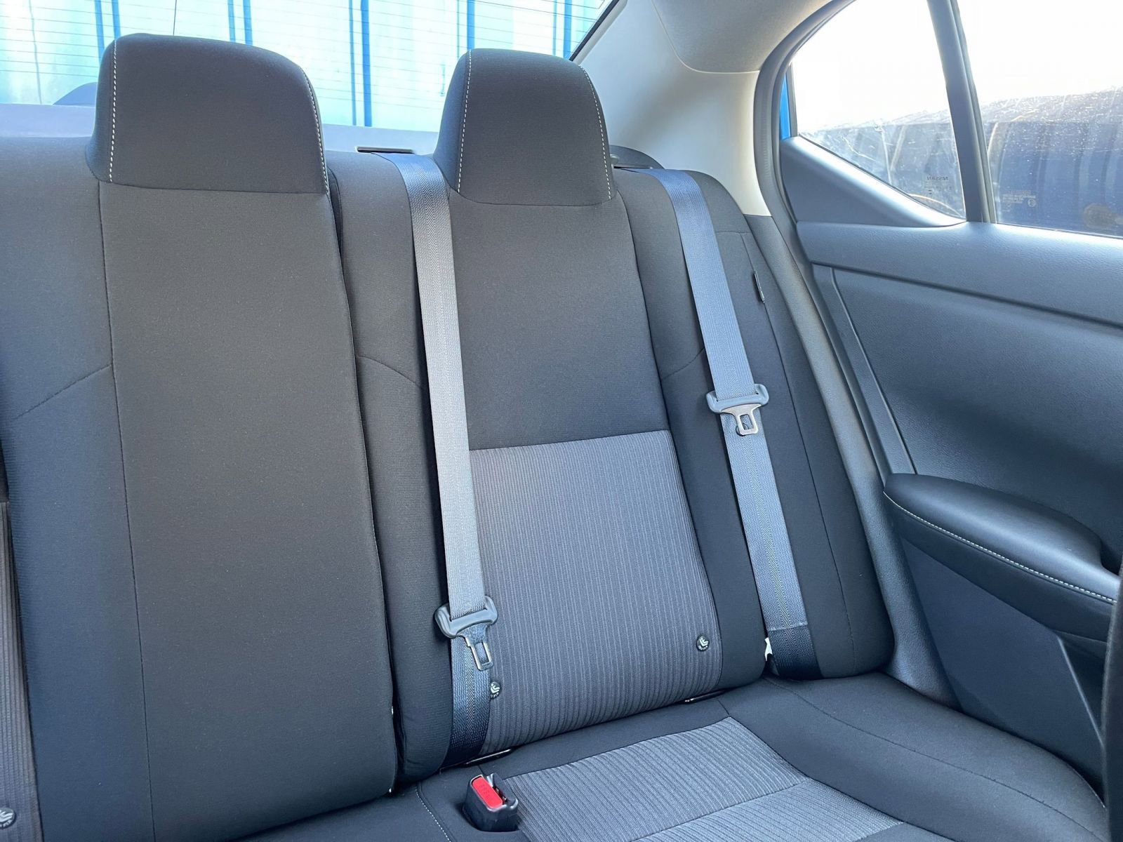 Used 2025 Nissan Sentra SV image 35