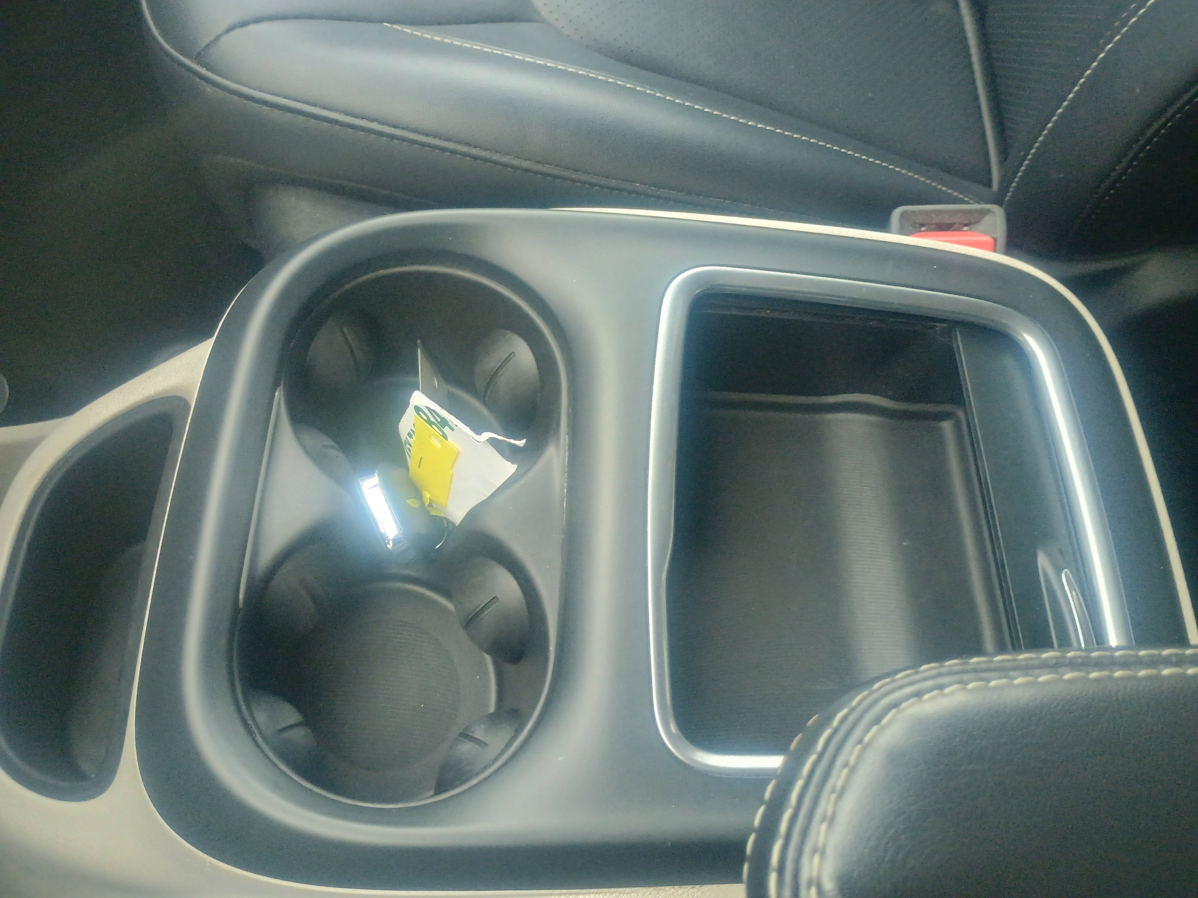 Used 2024 Chrysler Pacifica Touring-L image 35