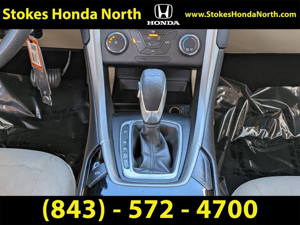 Used 2016 Ford Fusion SE image 18