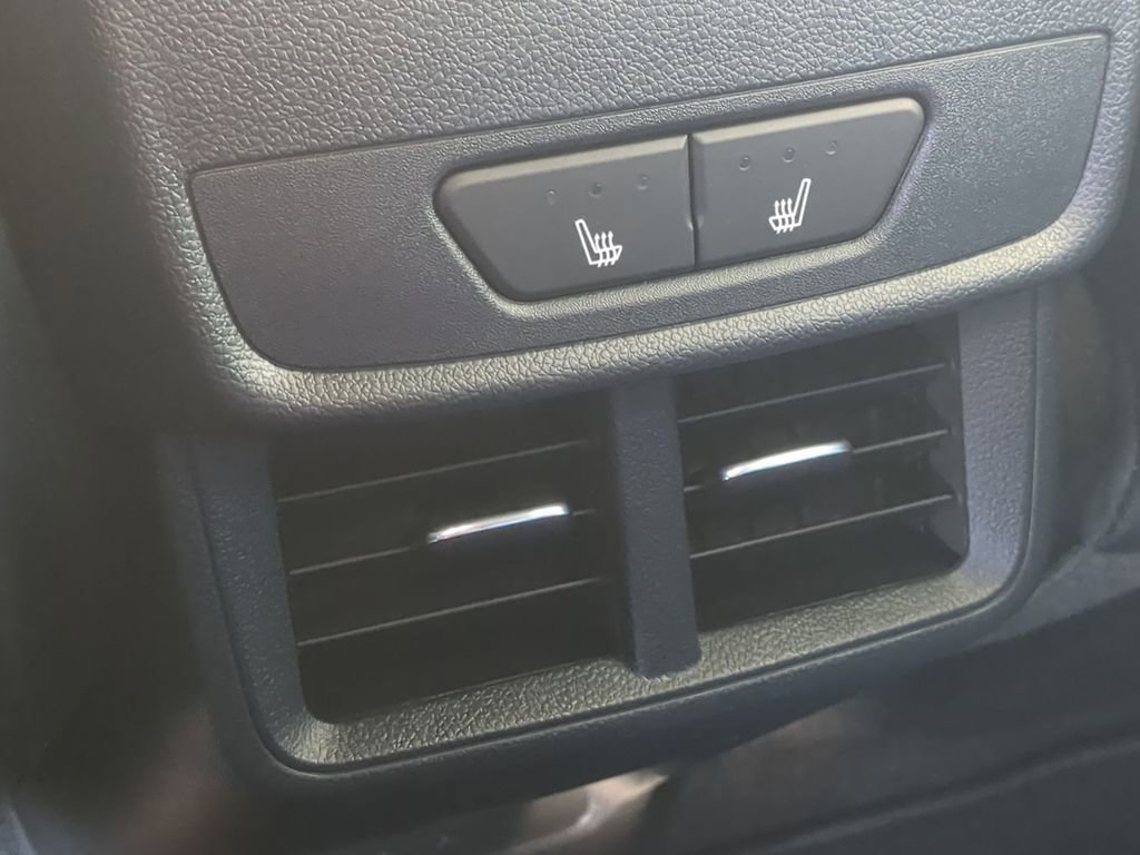 New 2026 Chevrolet Equinox ACTIV w/ Convenience Package III image 21