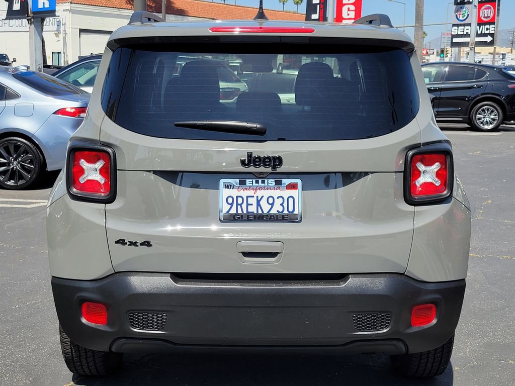 Used 2023 Jeep Renegade Latitude AWD/4WD image 25