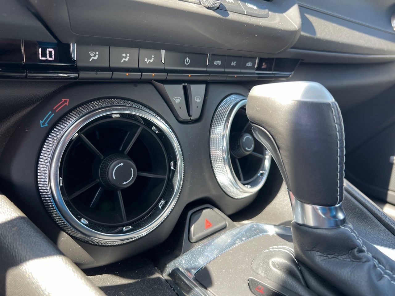 Used 2023 Chevrolet Camaro LT w/ Technology Package RWD image 19