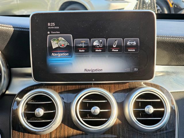 Certified 2018 Mercedes-Benz C 300 4MATIC Sedan image 36