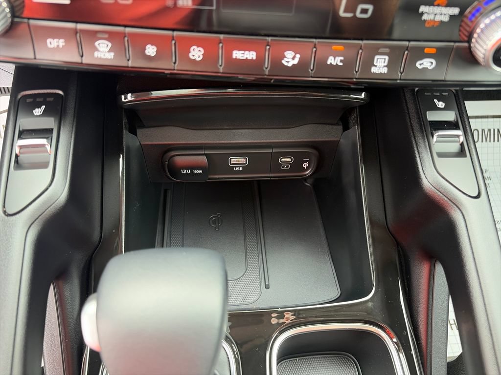 Used 2025 Kia Telluride S AWD/4WD image 34