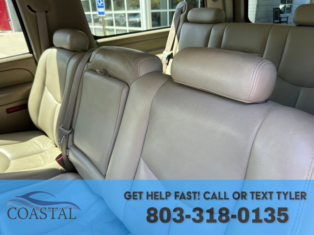 Used 2004 Chevrolet Suburban LT w/ Preferred Equipment Group image 19