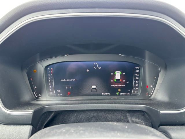 Used 2025 Honda Pilot Black Edition image 9