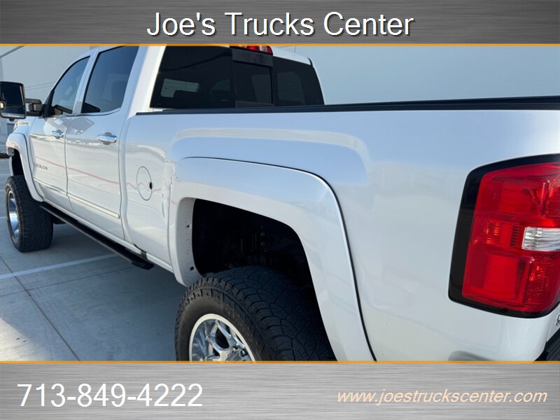Used 2019 GMC Sierra 3500 Denali w/ Duramax Plus Package AWD/4WD image 44
