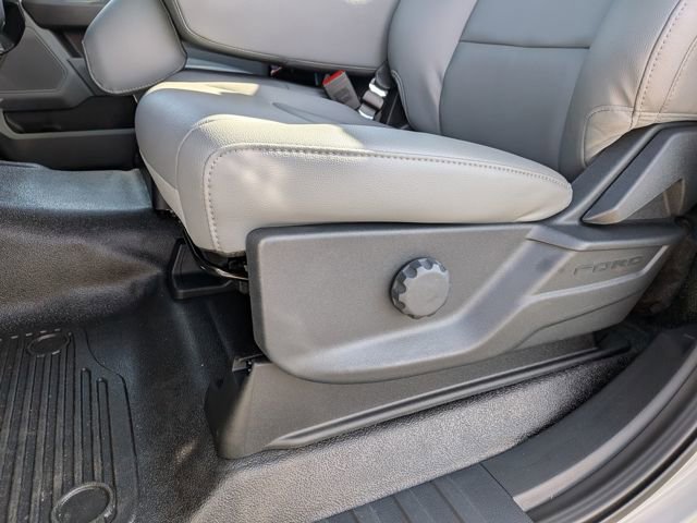 New 2026 Ford F250 XL w/ XL Chrome Package image 12