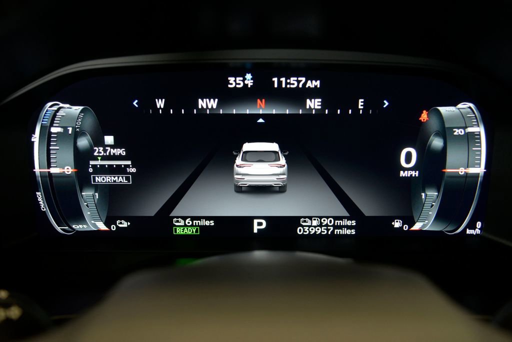 Used 2023 Mitsubishi Outlander SE image 22