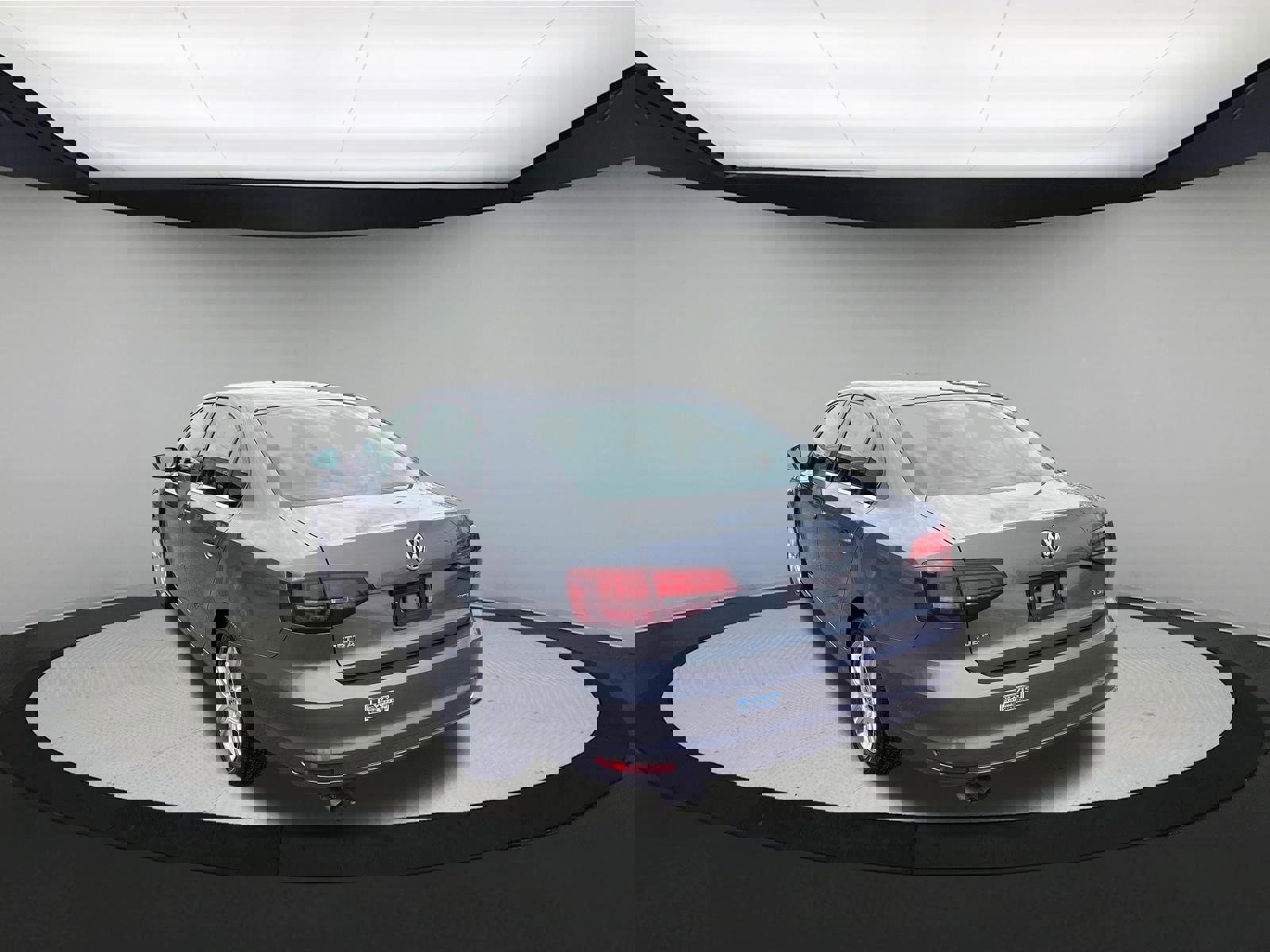 Used 2017 Volkswagen Jetta S image 6